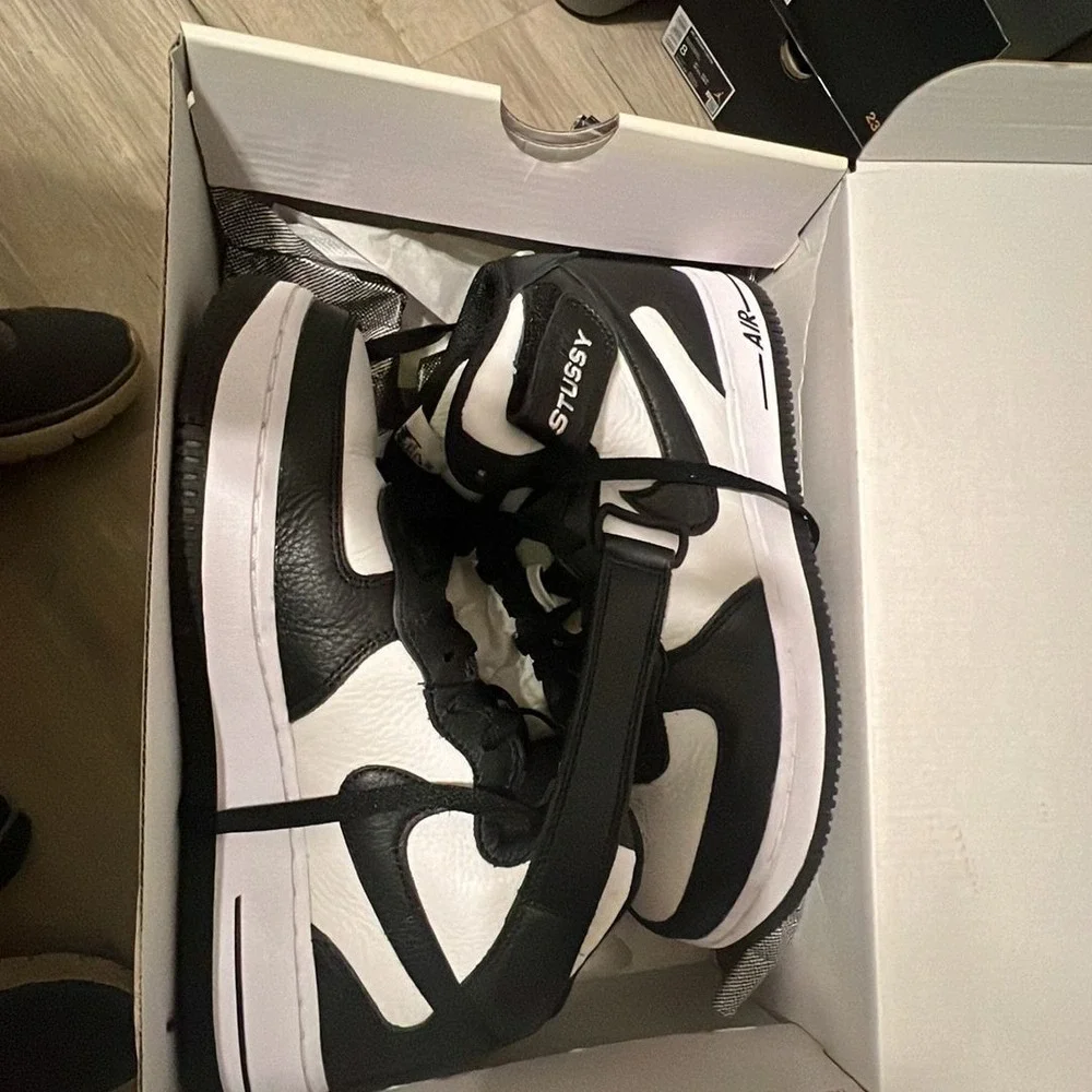 Nike Air Force 1 07 Mid SP Stussy Black White DJ7840-002 Mens 8